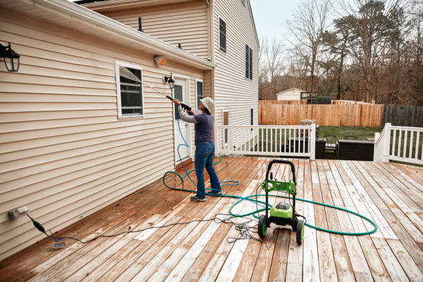Best Commercial Pressure Washing  in Medford, MA